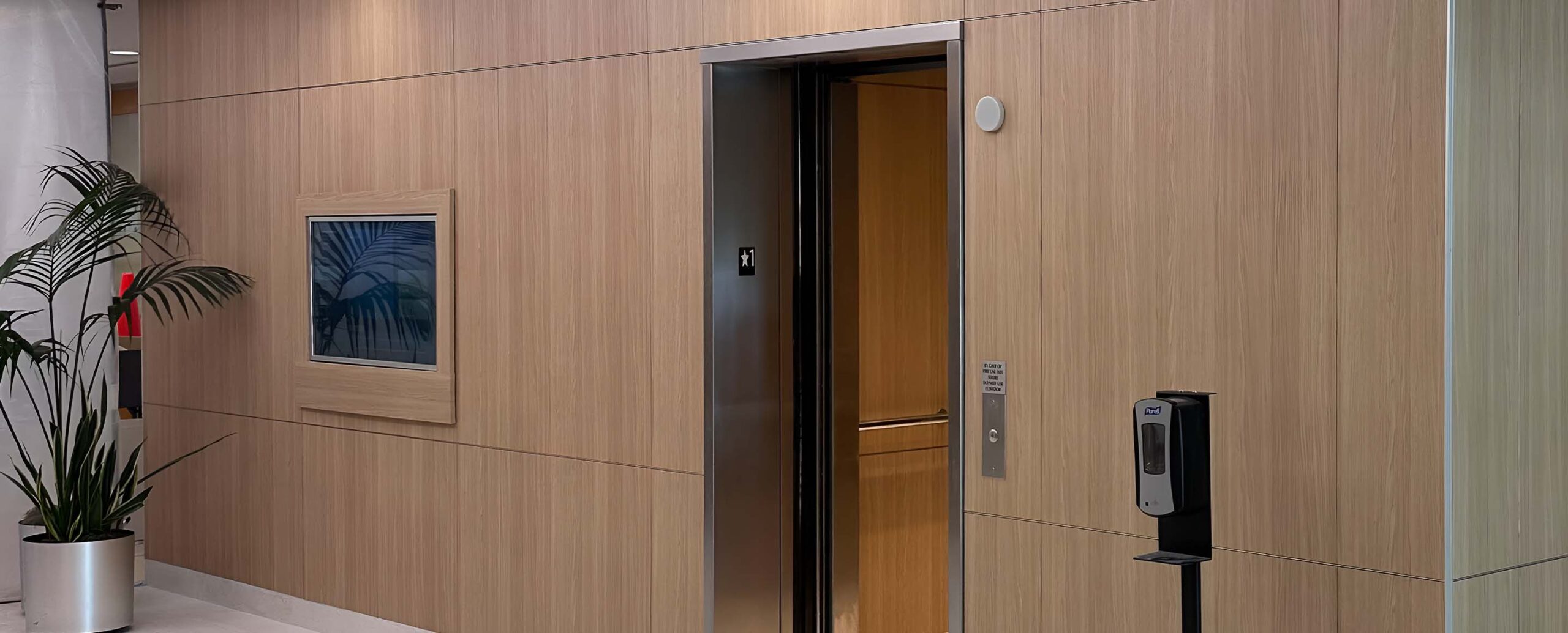 RAW-Portfolio-DHLHeadquarters-AF-img001